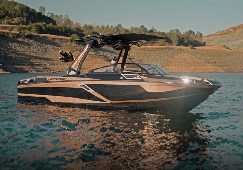 What makes a boat good for wakeboarding?